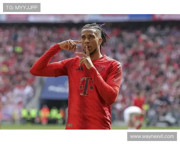 拜仁17岁新星卡多佐首入一线队